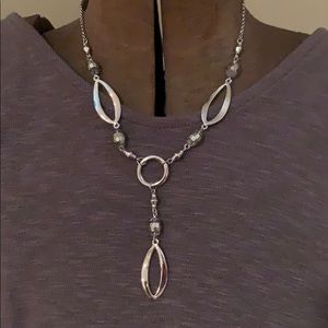 Silver/single strand necklace/Lis Sophia